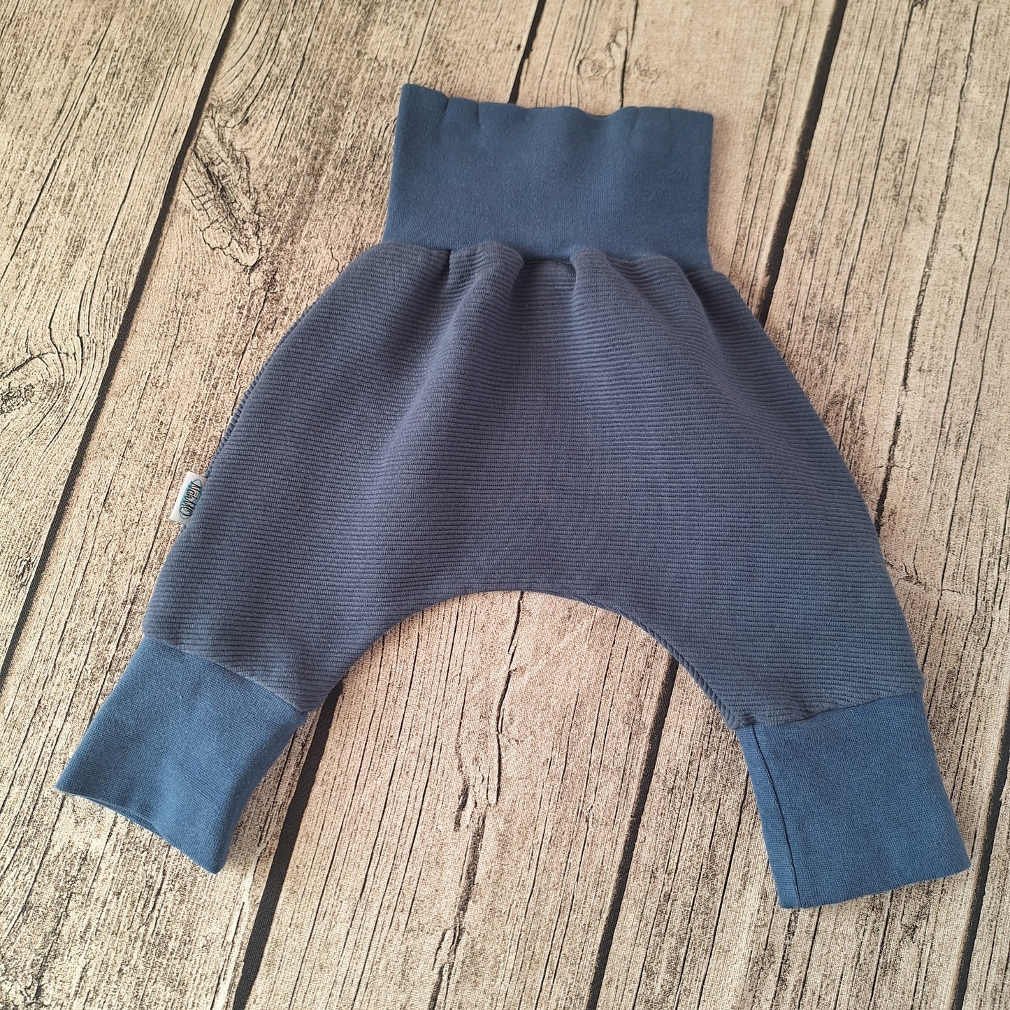 Baby Pumphose – bequem & stilvoll in Dunkelblau 🌿👶