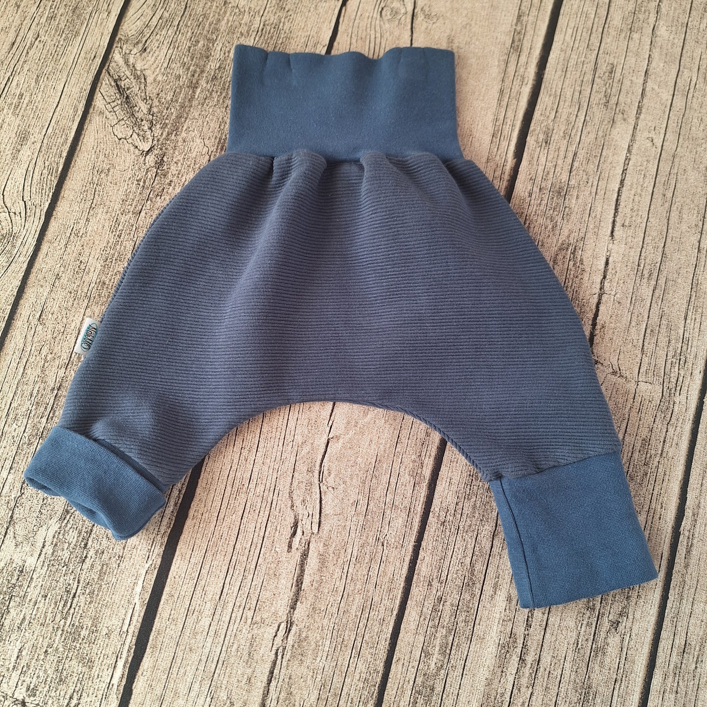 Baby Pumphose – bequem & stilvoll in Dunkelblau 🌿👶